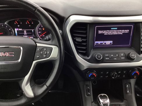 Used 2017 GMC Acadia SLT AWD/4WD image 34