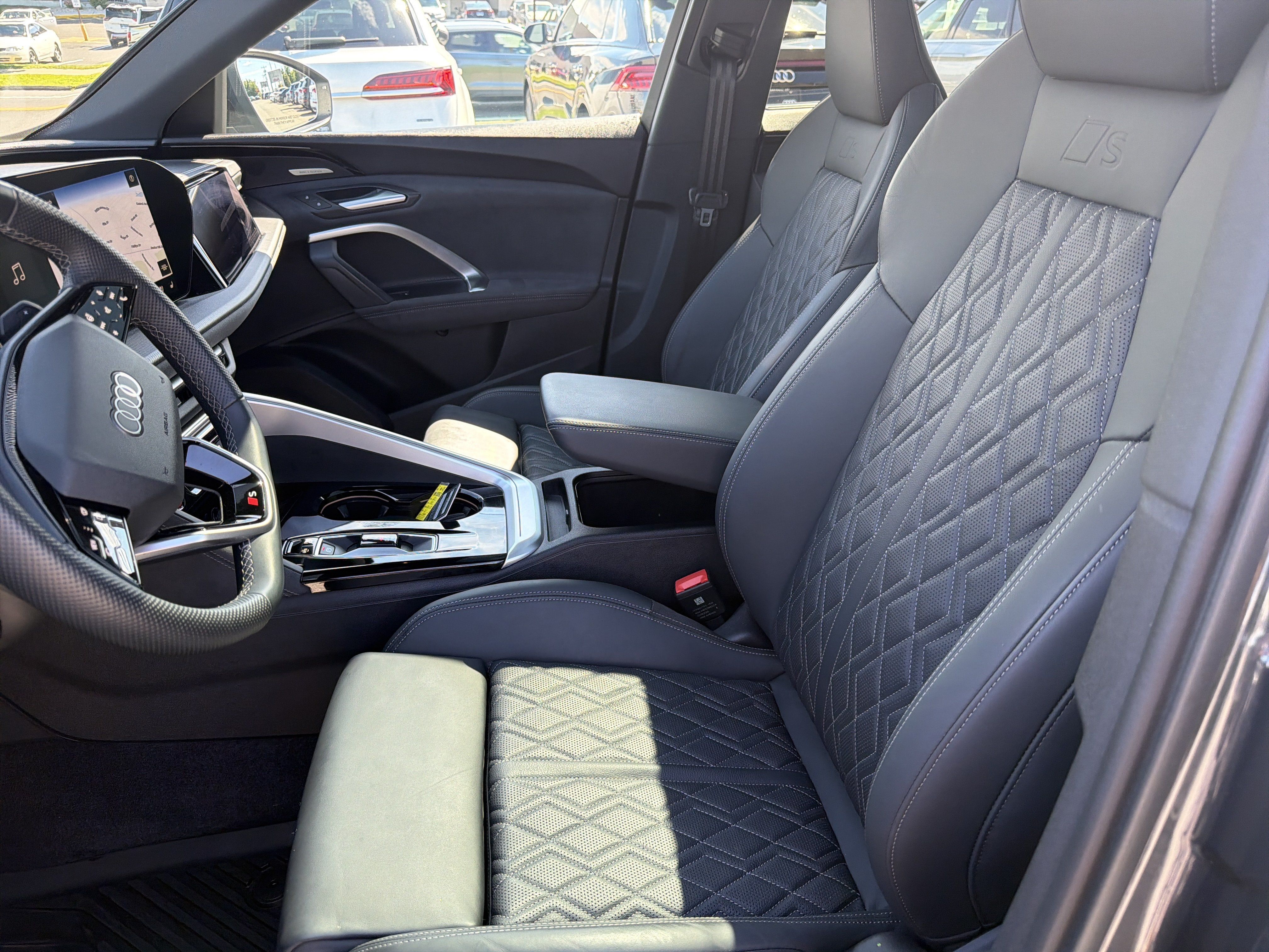 Certified 2025 Audi SQ5 Prestige w/ Prestige Package AWD/4WD image 6