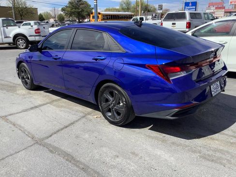 Used 2023 Hyundai Elantra SEL w/ Cargo Package image 15
