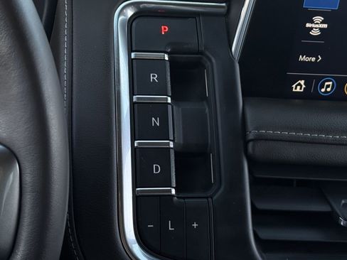 Used 2021 Chevrolet Tahoe LT image 19