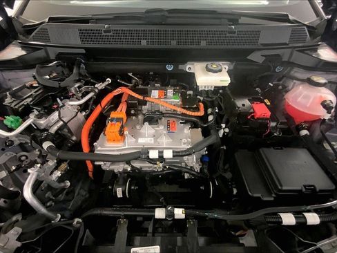 Used 2025 Chevrolet Equinox EV LT FWD image 10