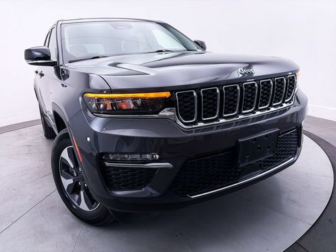 Used 2022 Jeep Grand Cherokee Limited 4xe AWD/4WD image 3