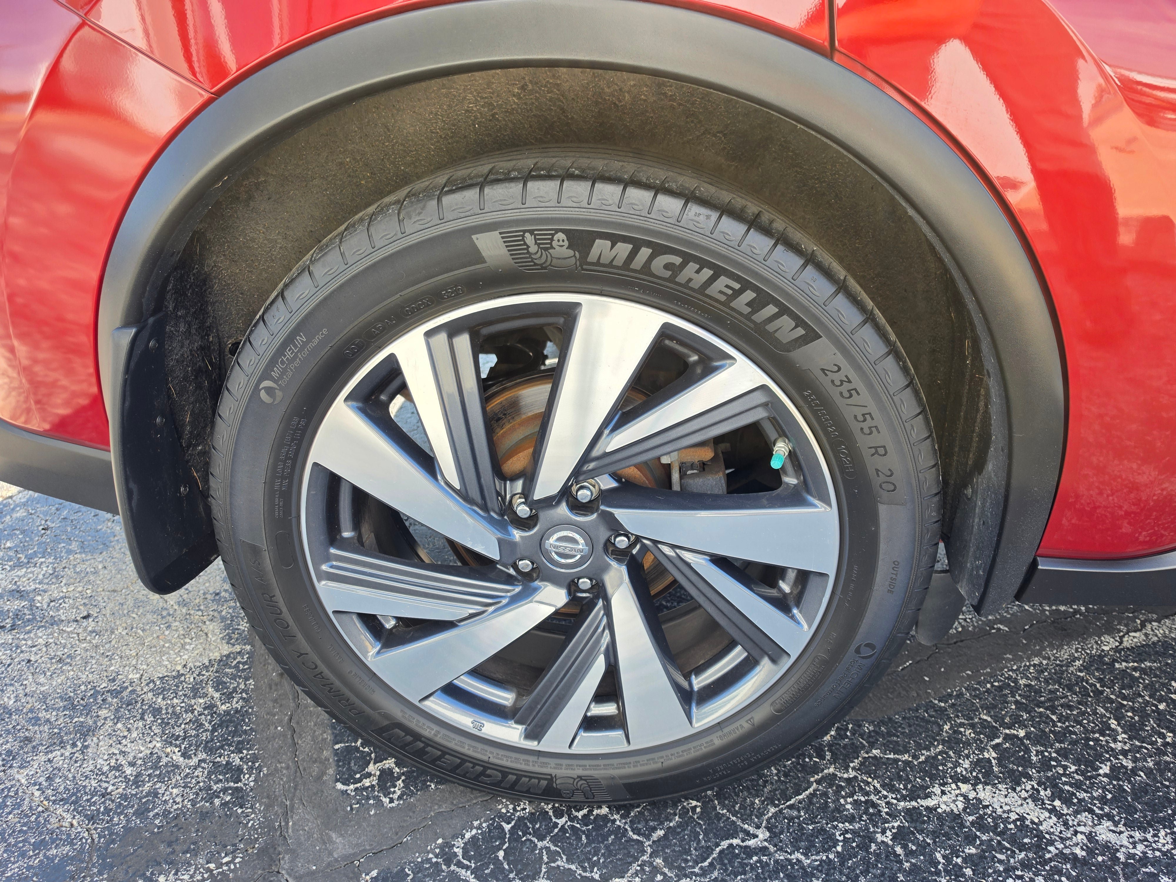 Used 2016 Nissan Murano Platinum w/ Platinum Technology Package AWD/4WD image 14