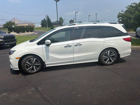 Used 2019 Honda Odyssey Elite image 11