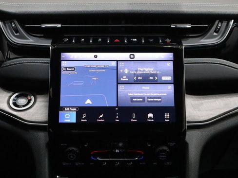 Used 2023 Jeep Grand Cherokee L Limited w/ Trailer Tow Group (B) image 34