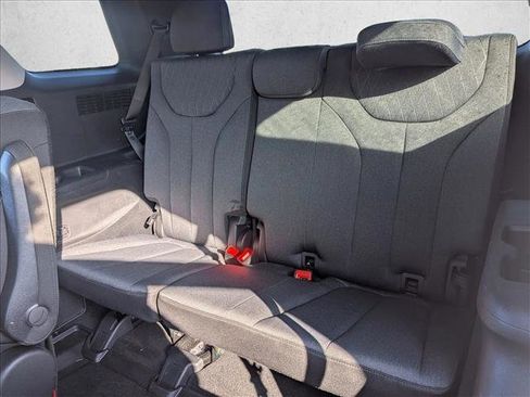 Used 2022 Hyundai Palisade SEL image 19