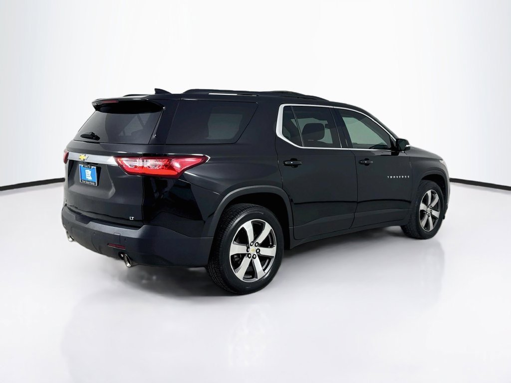 Used 2019 Chevrolet Traverse LT w/ LT Premium Package FWD image 8