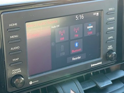 Used 2022 Toyota RAV4 XLE image 22