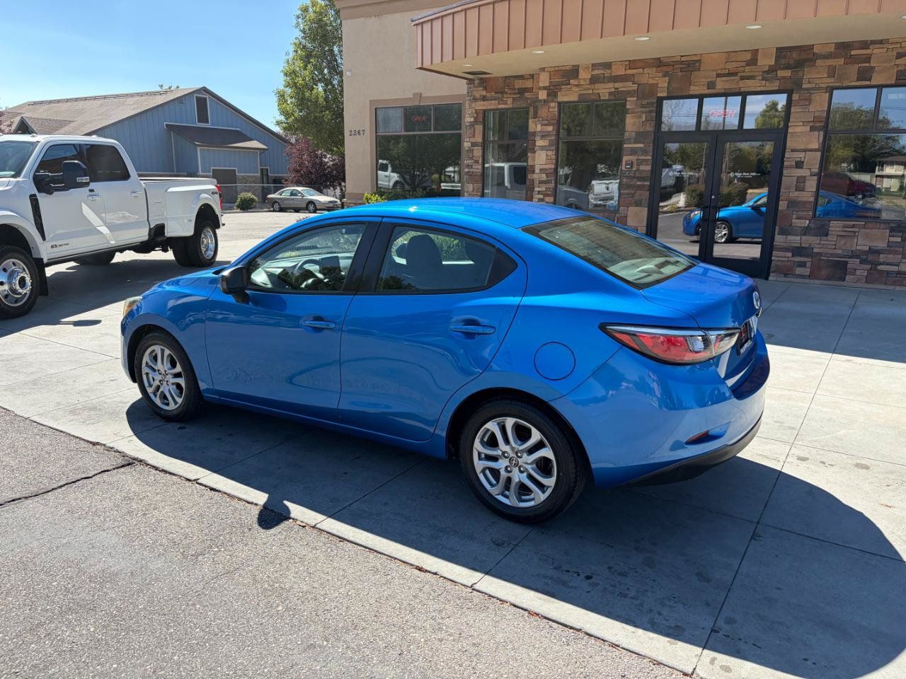Used 2016 Scion iA FWD image 22
