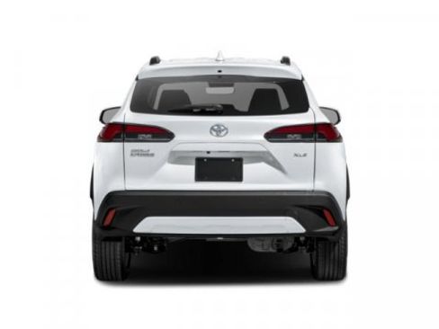 Used 2024 Toyota Corolla Cross XLE w/ Convenience Package AWD/4WD image 5