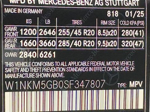 Used 2025 Mercedes-Benz GLC 350e GLC 350e image 35