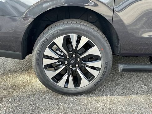 New 2026 Ford Expedition Max Platinum w/ Driver's Package image 25
