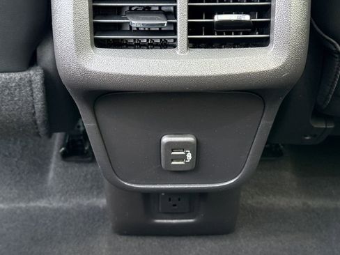 Certified 2024 GMC Terrain AT4 AWD/4WD image 31