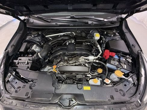 Used 2024 Subaru Crosstrek 2.0i Premium image 18