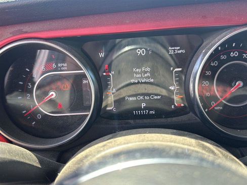 Used 2021 Jeep Gladiator Rubicon AWD/4WD image 17