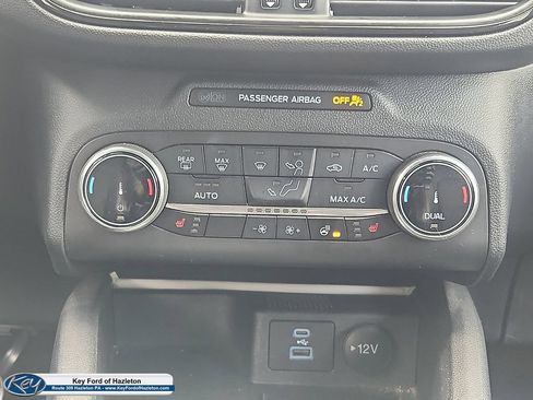 Used 2023 Ford Escape ST-Line AWD/4WD image 19