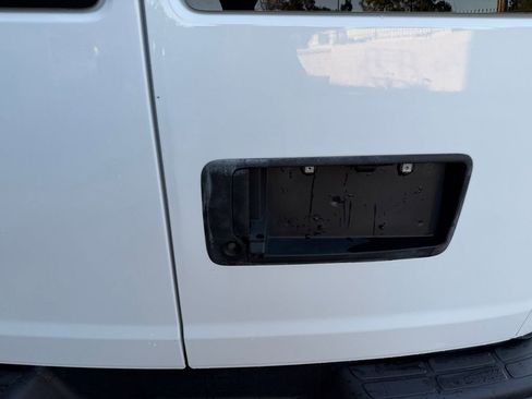 Used 2024 Chevrolet Express 2500 w/ Driver Convenience Package image 11