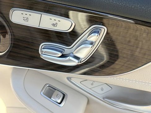 Used 2018 Mercedes-Benz C 300 Cabriolet image 19