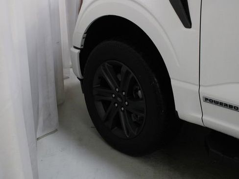 Used 2023 Ford F150 Lariat w/ Equipment Group 502A High image 30