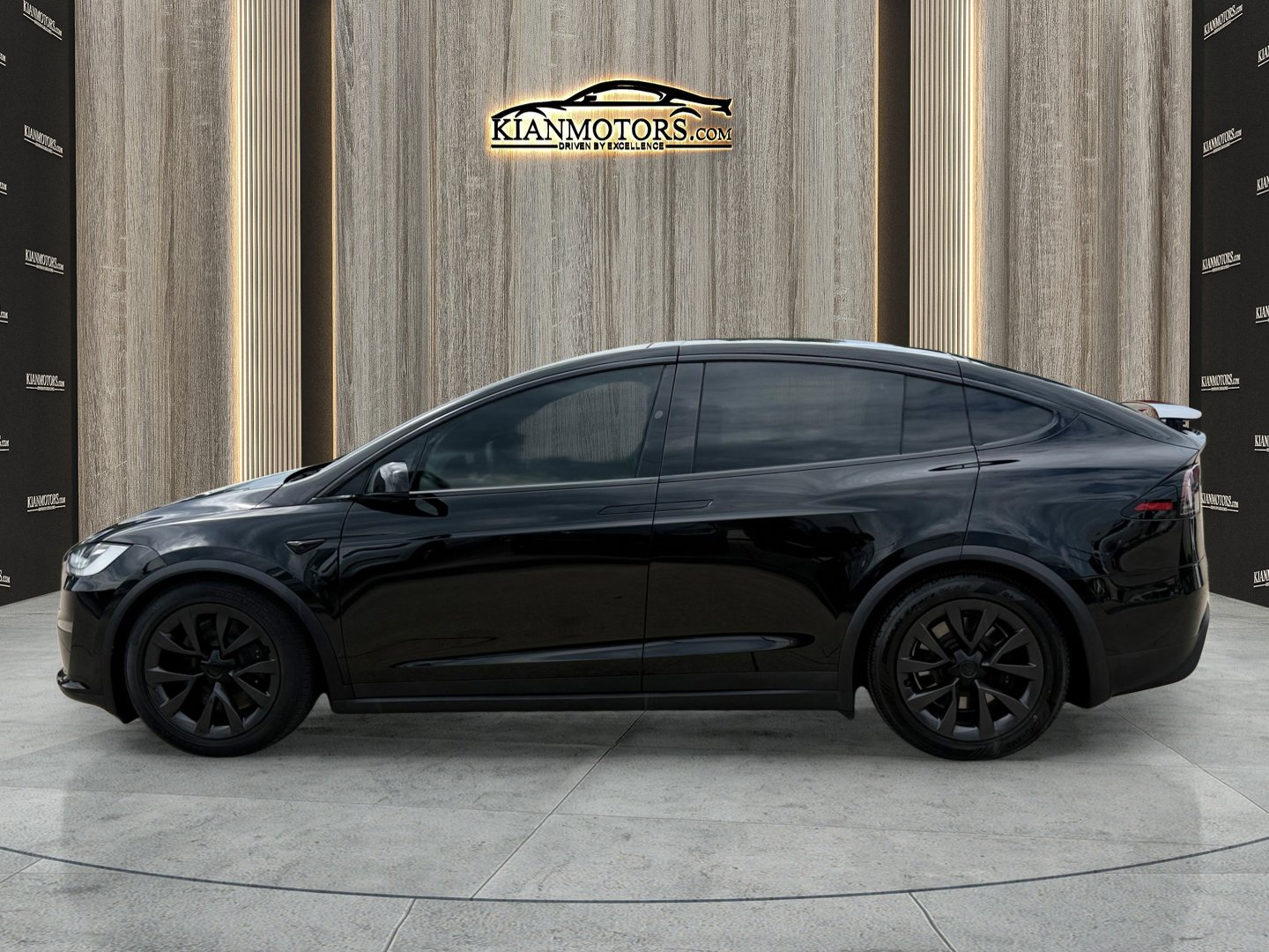 Used 2023 Tesla Model X AWD/4WD image 11