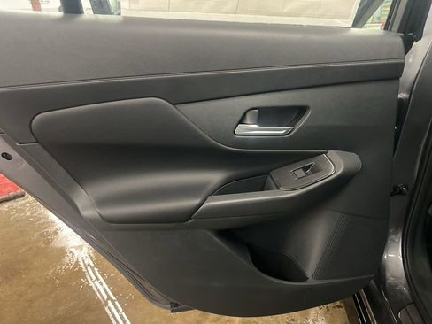 New 2026 Nissan Sentra SR w/ SR Premium Package FWD image 31