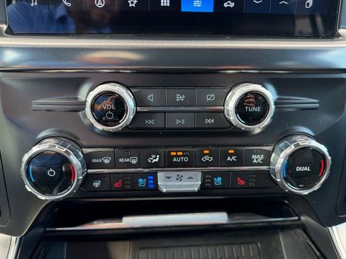 Used 2024 Ford F150 Platinum AWD/4WD image 21