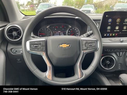 New 2025 Chevrolet Blazer LT w/ Convenience Package image 27