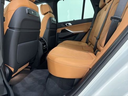 Used 2026 BMW X5 xDrive40i w/ Climate Comfort Package AWD/4WD image 17