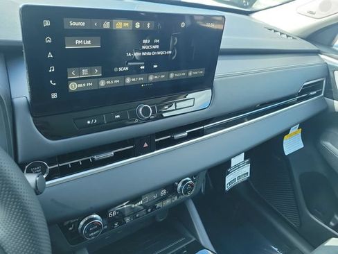 New 2026 Mitsubishi Outlander SE FWD image 29
