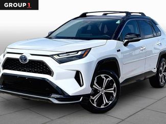 Used 2022 Toyota RAV4 XSE w/ Weather Package AWD/4WD video 1