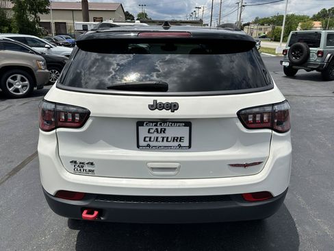 Used 2020 Jeep Compass Trailhawk AWD/4WD image 14