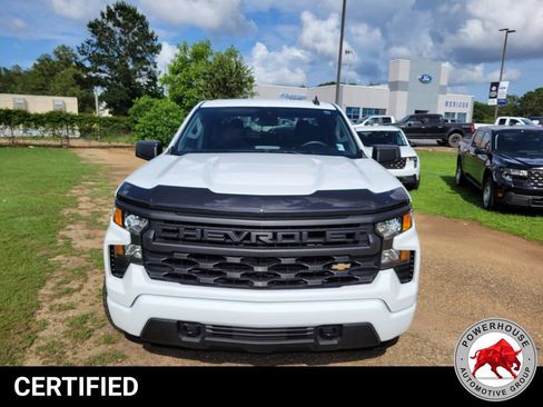 Used 2024 Chevrolet Silverado 1500 Custom AWD/4WD image 10