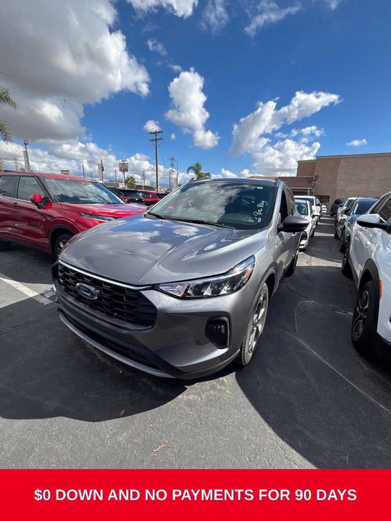 Used 2026 Ford Escape ST-Line AWD/4WD image 1