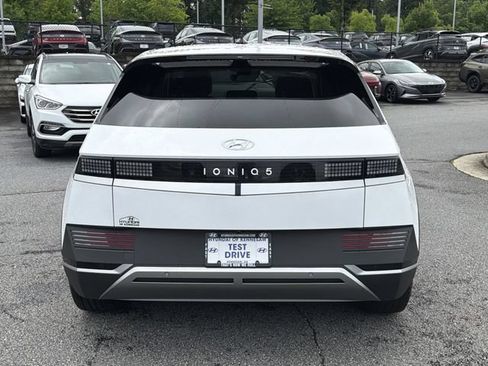 Certified 2023 Hyundai Ioniq 5 SEL RWD image 6