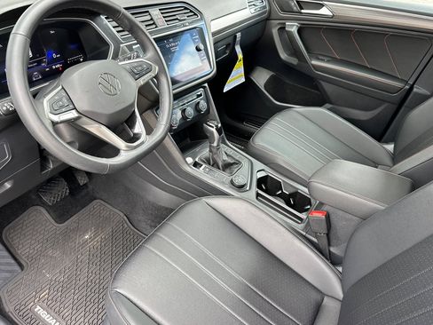 Used 2024 Volkswagen Tiguan Wolfsburg Edition AWD/4WD image 9