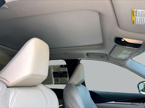 Used 2025 INFINITI QX60 Sensory w/ Vision Package AWD/4WD image 14