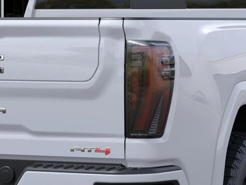 New 2026 GMC Sierra 2500 AT4 w/ AT4 Premium Plus Package AWD/4WD image 11