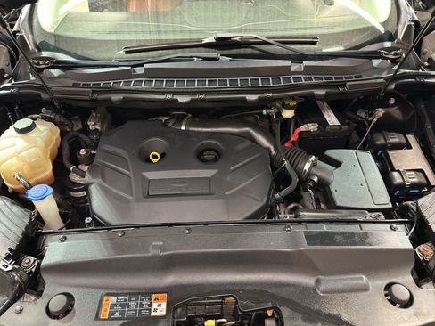 Used 2016 Ford Edge Titanium w/ Equipment Group 301A image 32