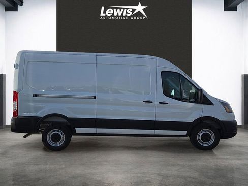 New 2026 Ford Transit 250 148 Medium Roof RWD image 5