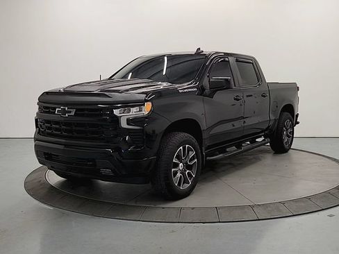 Used 2023 Chevrolet Silverado 1500 RST RWD image 4