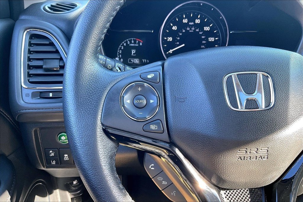 Used 2020 Honda HR-V Touring image 21