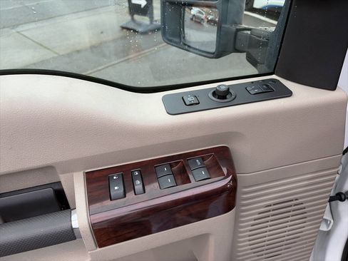 Used 2008 Ford F250 Lariat image 35