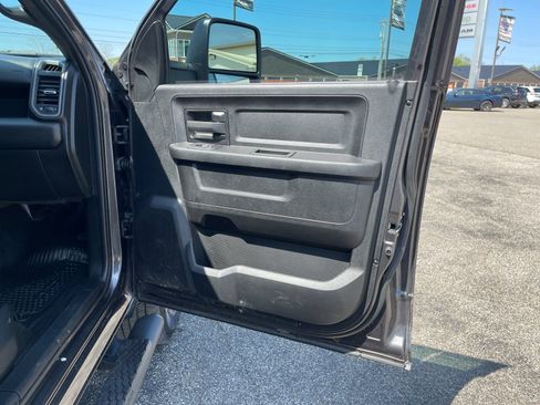 Used 2025 RAM 2500 Tradesman AWD/4WD image 18