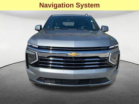 Used 2025 Chevrolet Tahoe LT AWD/4WD image 4