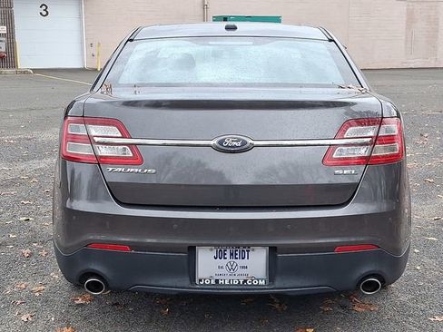 Used 2017 Ford Taurus SEL w/ Equipment Group 201A image 9
