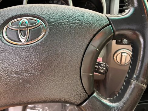 Used 2003 Toyota 4Runner Sport AWD/4WD image 24