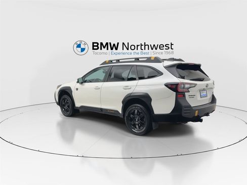 Used 2022 Subaru Outback Wilderness image 12