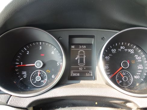 Used 2014 Volkswagen Jetta TDI FWD image 40