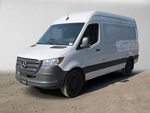 Used 2026 Mercedes-Benz Sprinter 2500 image 7