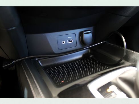 Used 2018 Nissan Rogue SL image 27